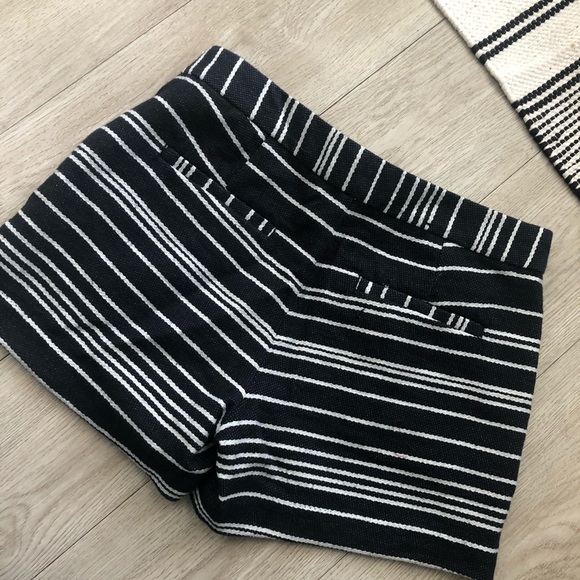 Sailor button navy white shorts - Picture 4 of 5